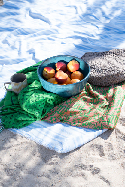 Blue shore bowl