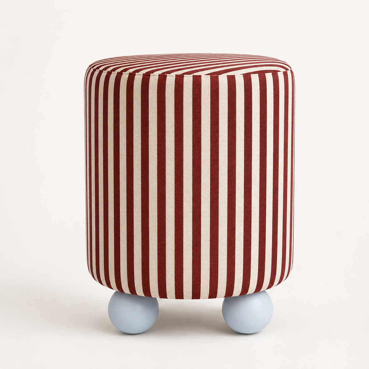 mon cheri pouf
