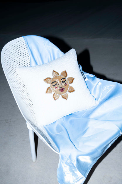 Stitched cushion sun